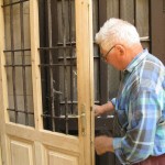 Arrival of the new door Arrival of the new door